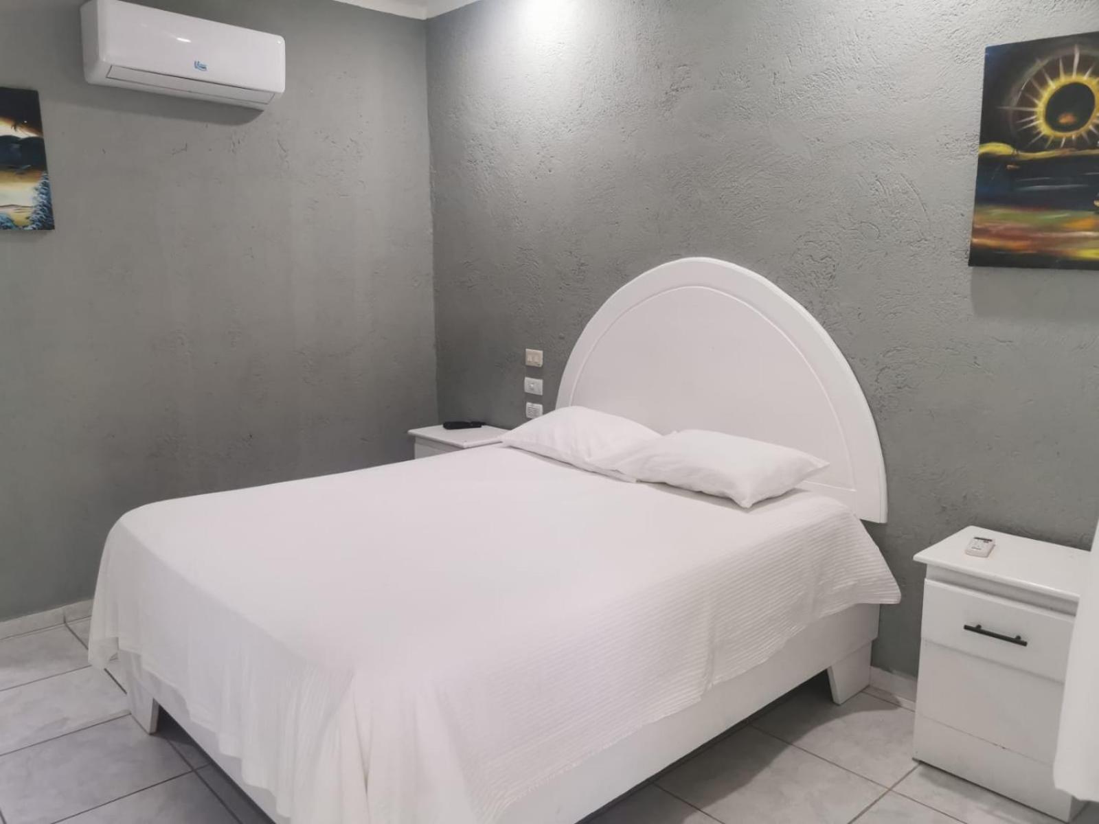 Hotel Cambri Nagua Buitenkant foto